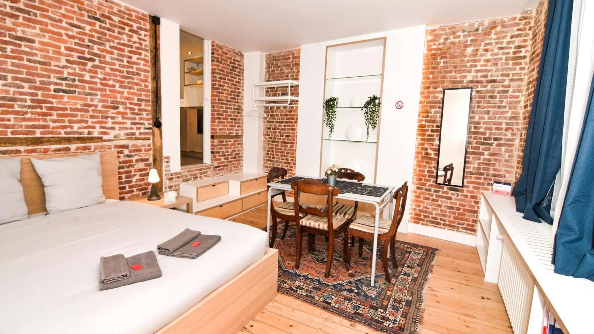 Family Duplex Getaway - Perfectly Positioned For City Adventures Bryssel Belgien